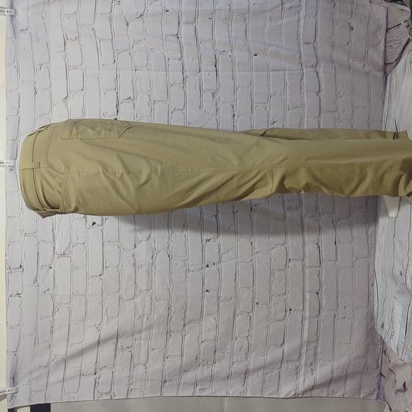 Eddie Bauer hiking pants - Picture 7 of 9